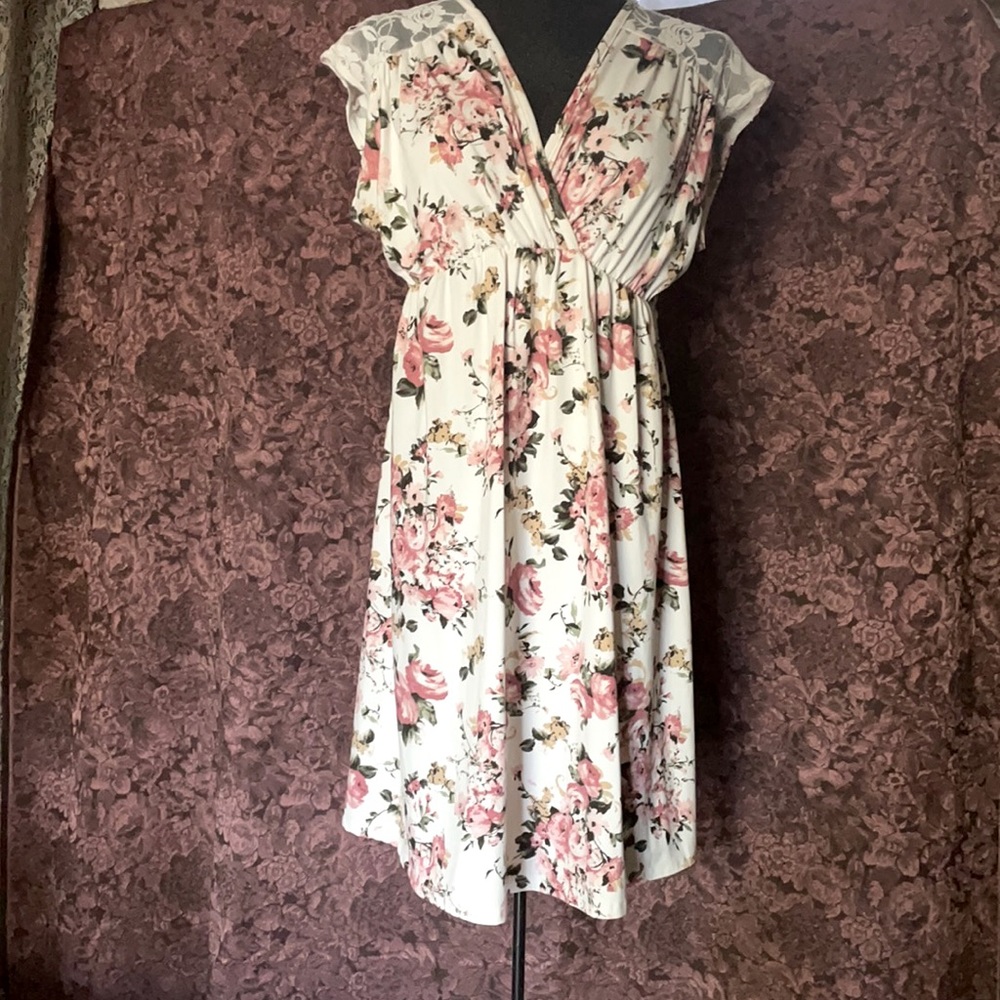Floral cottage chic maternity dress